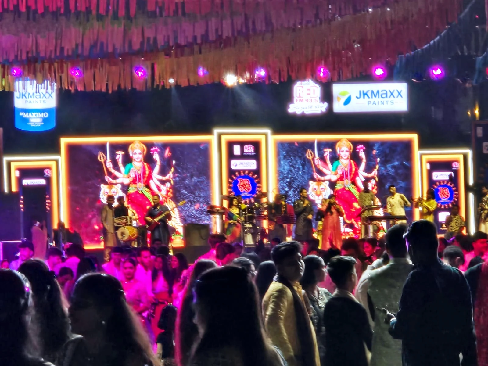 Festivals at SkedGroup — company culture and team life — festival celebration — Garba celebration — Festivals Garba 2 — photo 24