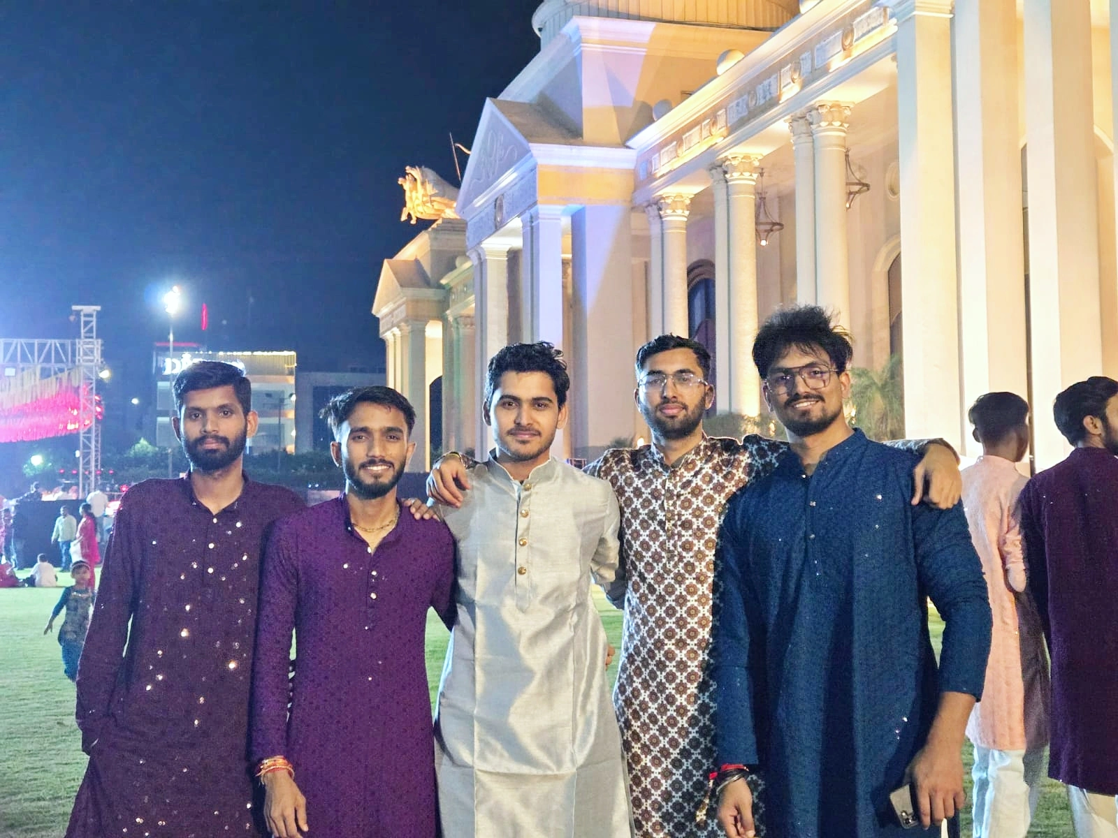 Festivals at SkedGroup — company culture and team life — festival celebration — Garba celebration — Festivals Garba 6 — photo 28