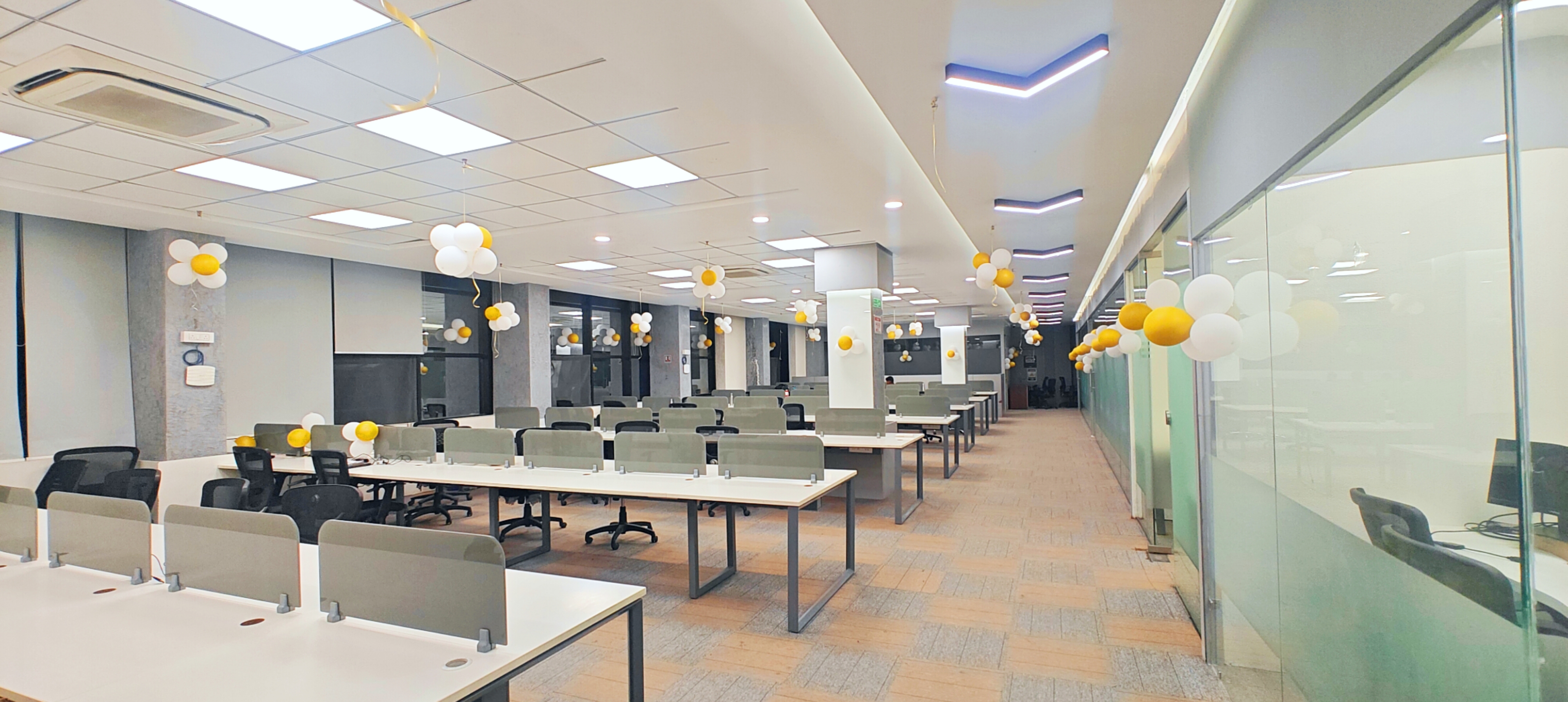 Office at SkedGroup — company culture and team life — office workspace — workspace tour — Office Office1 7 — photo 10